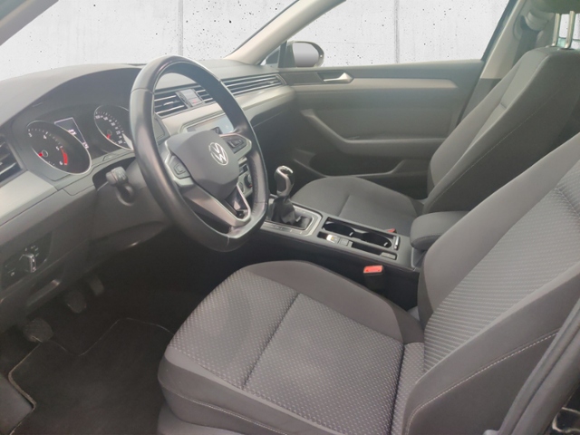 Passat Variant 2.0 TDI LED NAVI Light Assist La