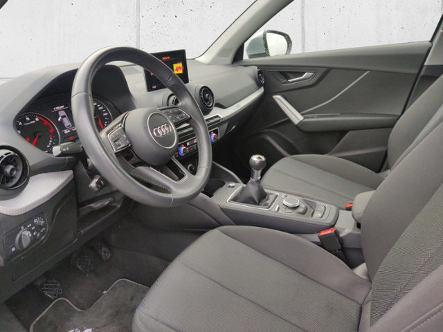 Q2 1.4 TFSI basis KLIMA ALU