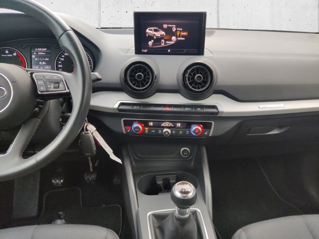 Q2 1.4 TFSI basis KLIMA ALU