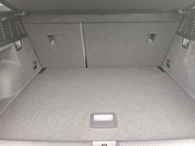 Q2 1.4 TFSI basis KLIMA ALU